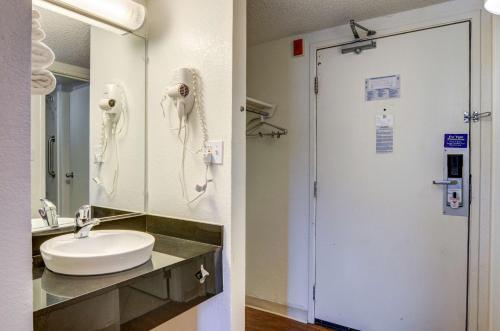 Motel 6 Denver South - Tech Center