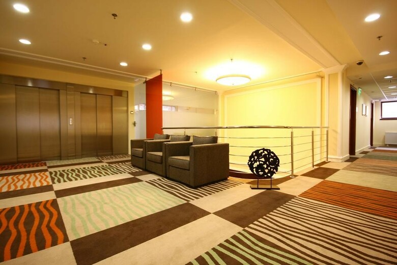 Lion's Garden Hotel