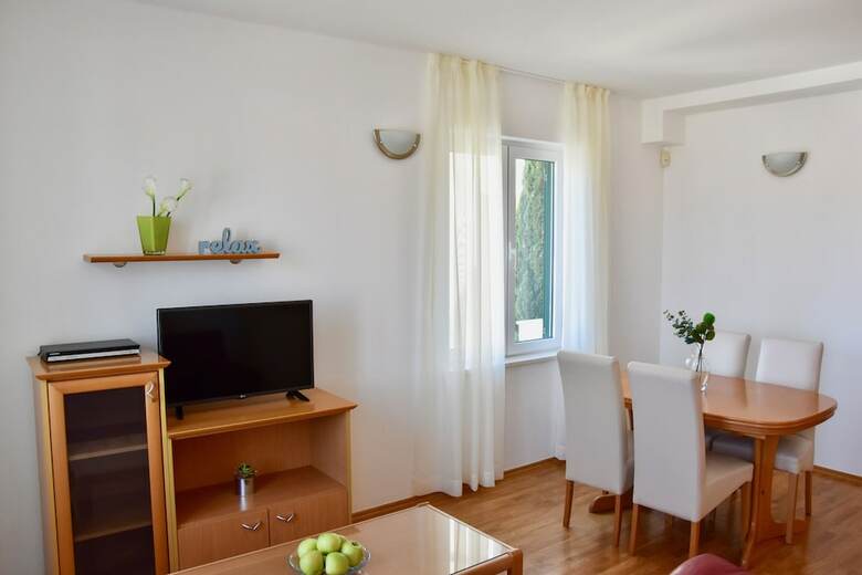 Hotel Pervanovo Apartments