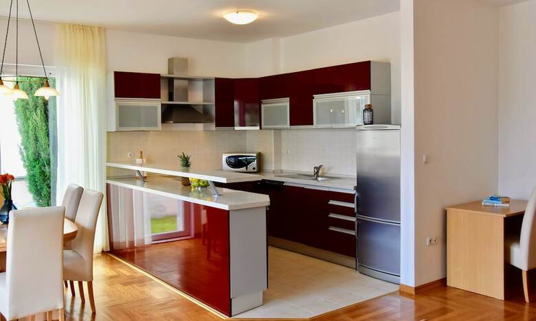Hotel Pervanovo Apartments