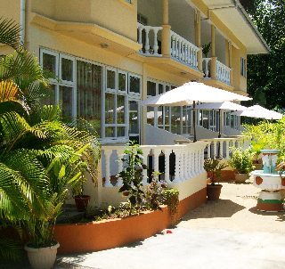 Hotel Reef Holiday