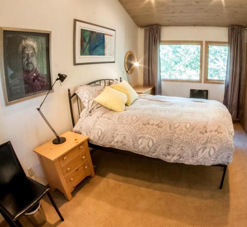 Bald Mountain Road Holiday Home 3647