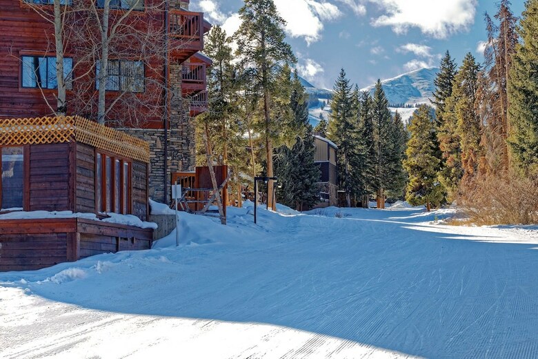 Aparthotel Pine Ridge Condominiums