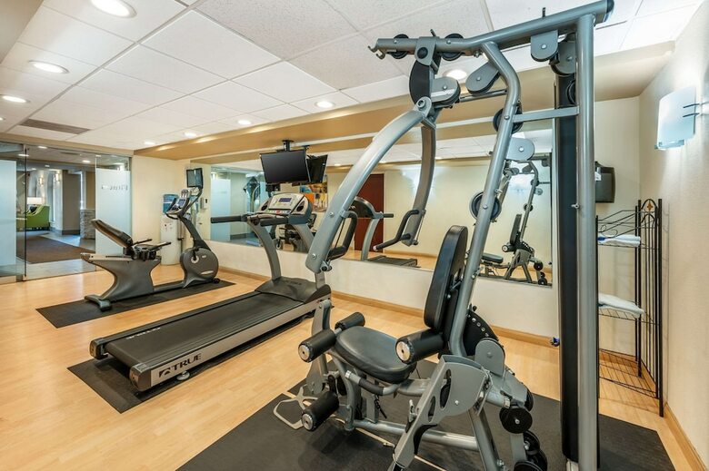 Hotel Comfort Inn And Suites East Hartford