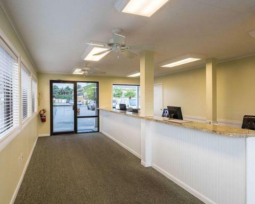 Hotel Rodeway Inn & Suites - Rehoboth Beach
