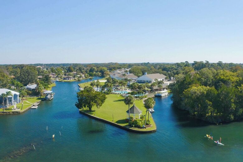 Hotel Plantation On Crystal River