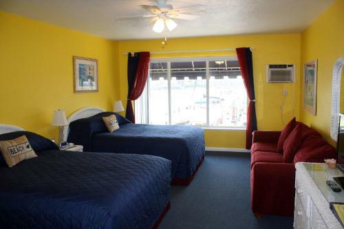 Barefoot Bay Resort Motel