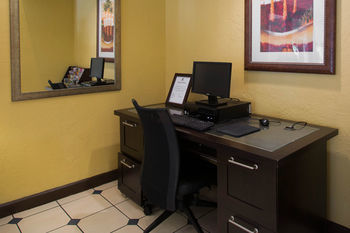 Hotel Quality Suites Deerfield Beach