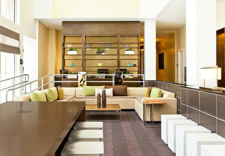 Hotel Element Miami Doral