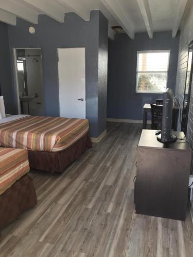 Hotel Econolodge Oceanfront