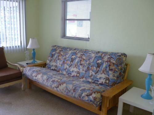 Palm Court Motel