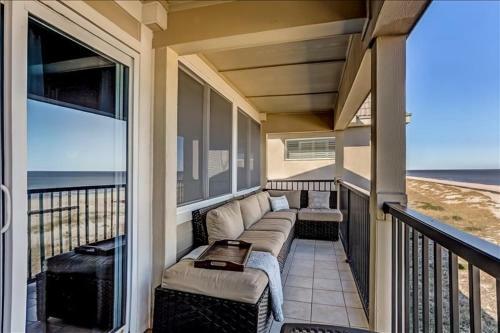 Coral Sands 301