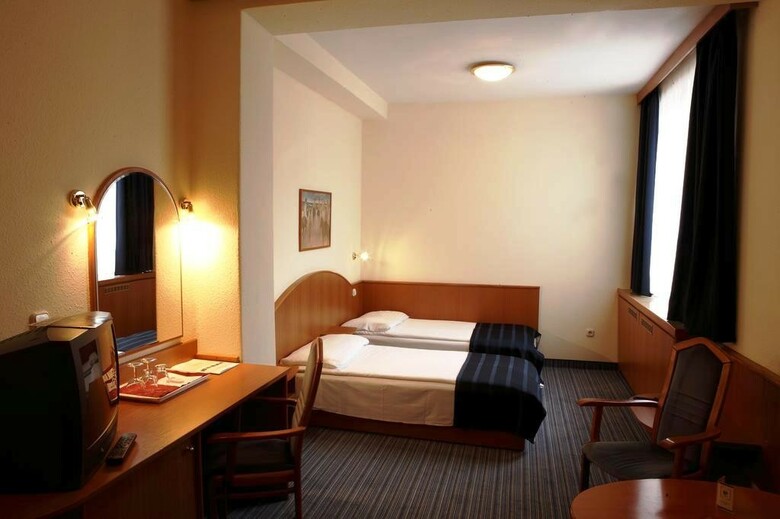 Benczur Hotel