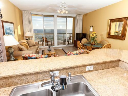 Apartamento Waters Edge 507