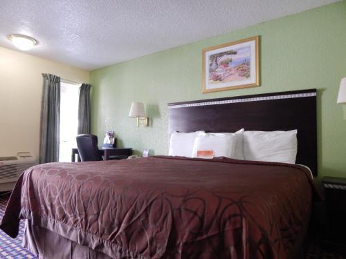 Hotel Howard Johnson Express Gainesville