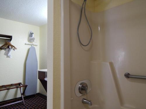 Hotel Howard Johnson Express Gainesville