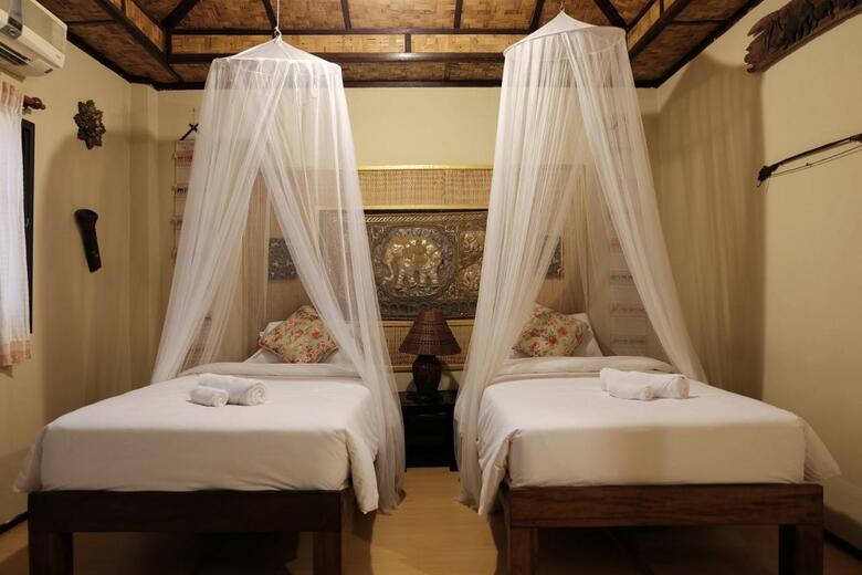 Hotel Buri Gallery House And Resort