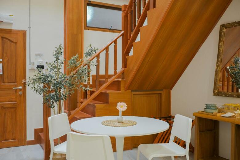 Hotel Buri Gallery House And Resort