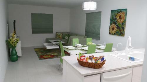 Aparthotel Downtown Hollywood Boutique Hotel