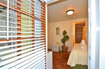 Bed & Breakfast Garden House