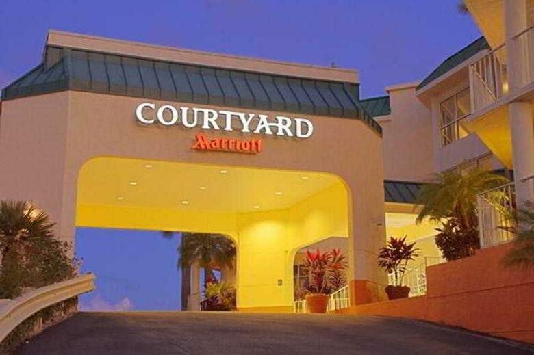 Hotel Courtyard By Marriott Key Largo