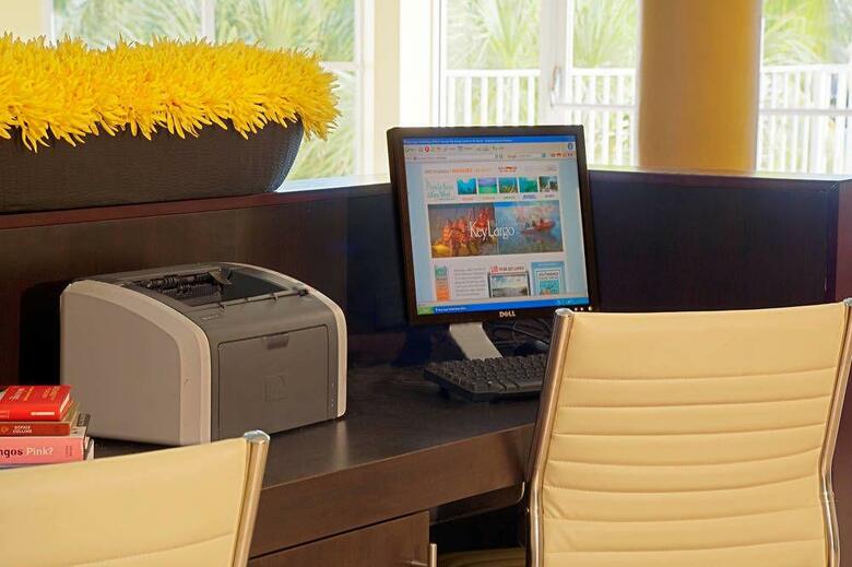 Hotel Courtyard By Marriott Key Largo
