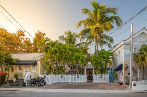 Bed & Breakfast Duval Inn - Key West
