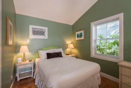 Bed & Breakfast Southernmost Sanctuary