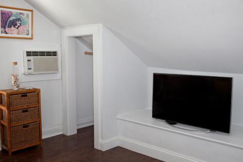 Hostal Seaport Inn