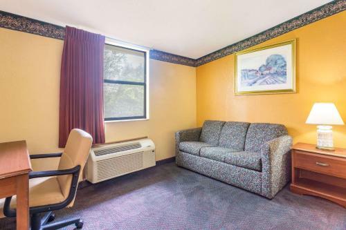 Motel Ramada Lake City