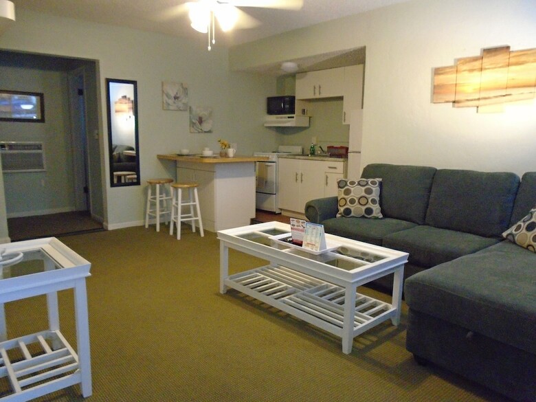 Hotel Coral Key Inn