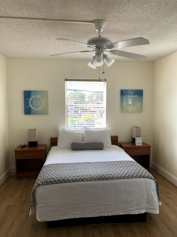 Hotel Coral Key Inn