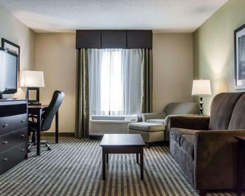 Hotel Comfort Inn & Suites Clearwater Pinellas Park