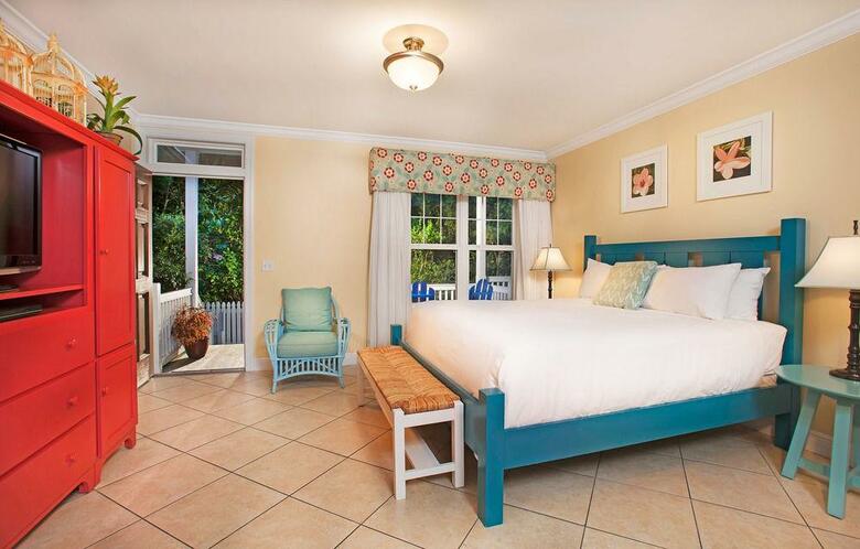 Parrot Key Hotel And Resort