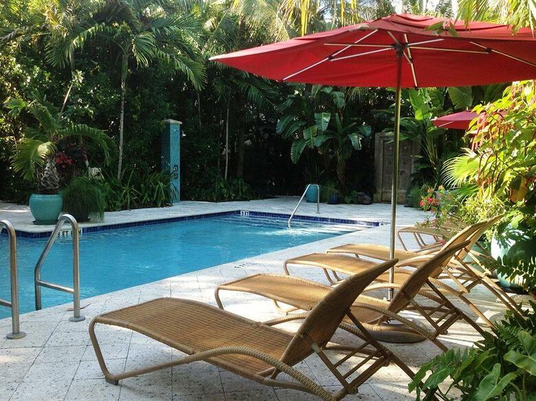 Parrot Key Hotel And Resort