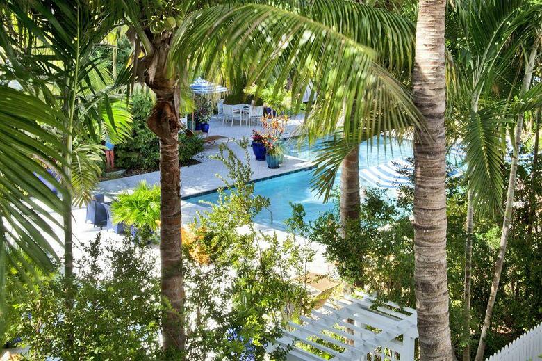Parrot Key Hotel And Resort
