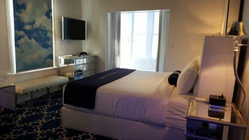The Saint Hotel Key West