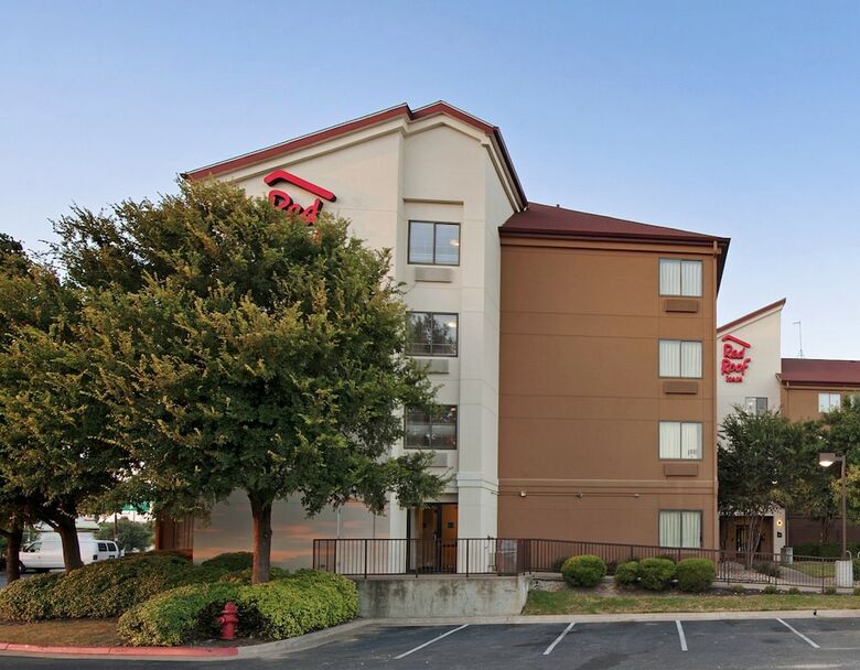 Hotel Red Roof Inn Austin South