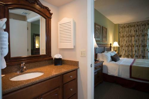 Hotel Vanderbilt Beach Resort