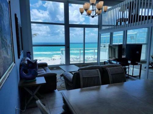 Castle Beach Club Apartments
