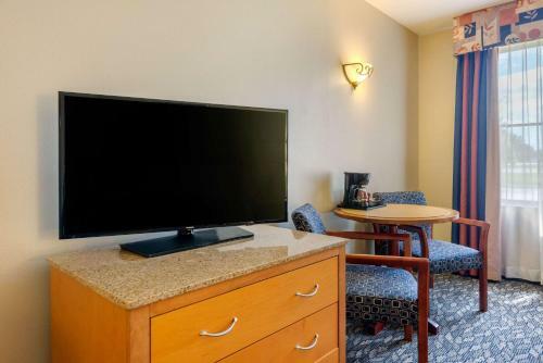 Hotel Clarion Inn Ormond Beach At Destination Daytona