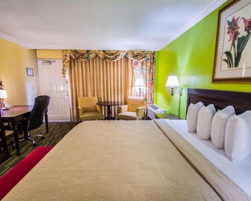 Hotel Quality Inn Oceanfront