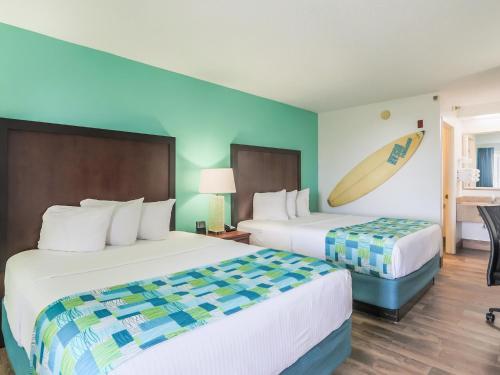 Surf & Sand Hotel