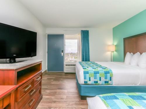 Surf & Sand Hotel