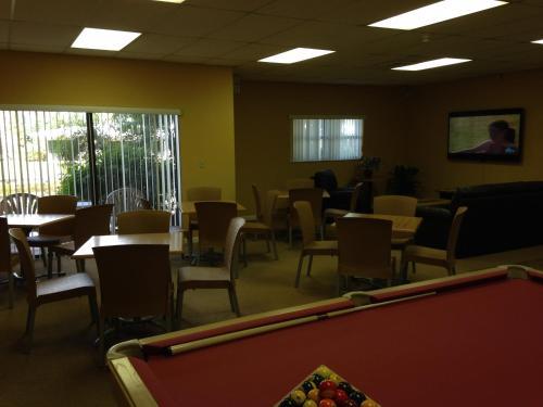 Hotel Surfsider Resort - A Timeshare Resort