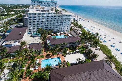 Hotel Beachcomber Resort & Villas
