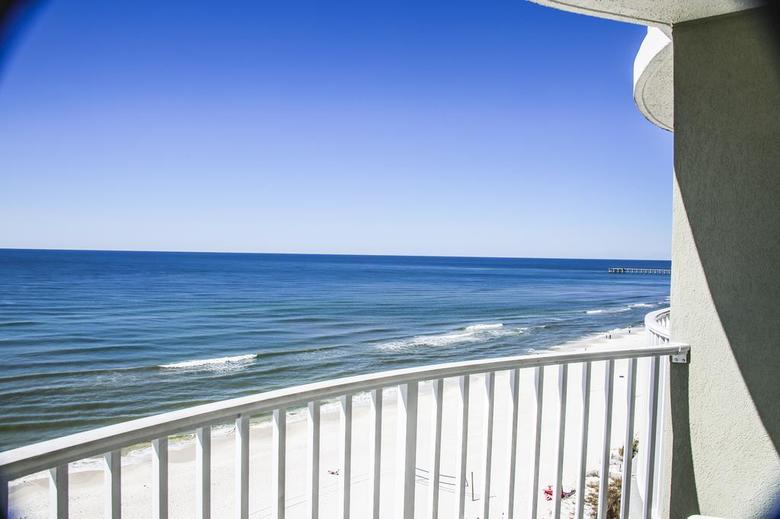 Hotel Legacy By The Sea