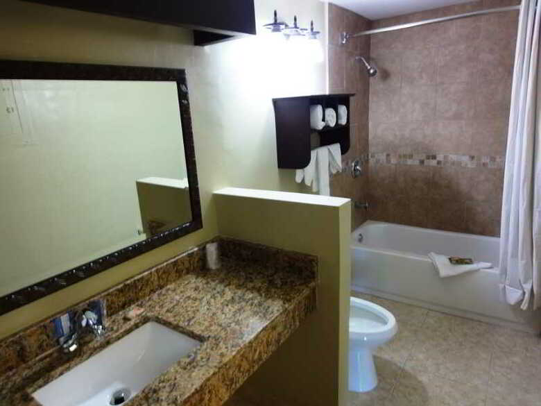 Hotel Budget Inn Ocean Resort
