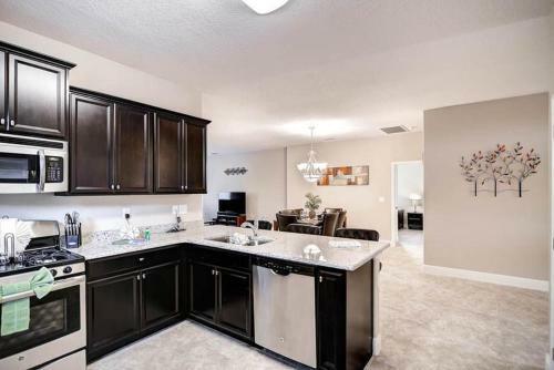 4329ac - Solterra Gated Resort