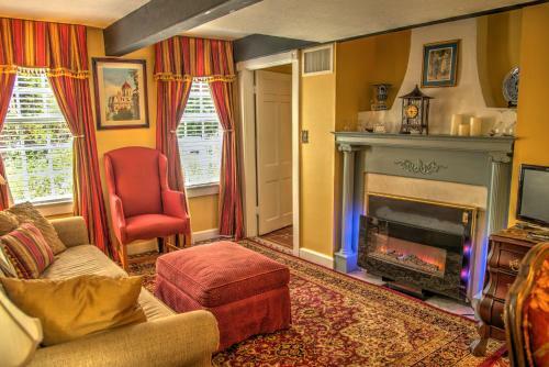 Casa De Solana Bed And Breakfast